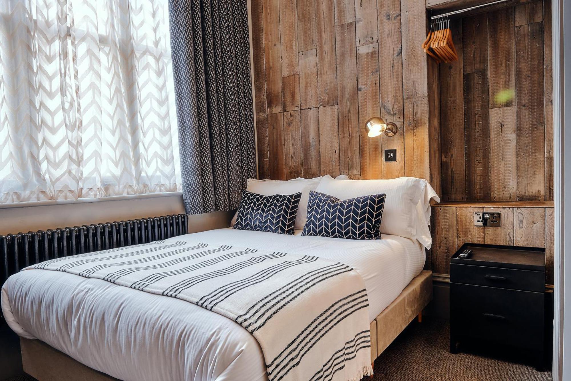 The Black Lion Pub & Boutique Guesthouse Londres Habitación foto